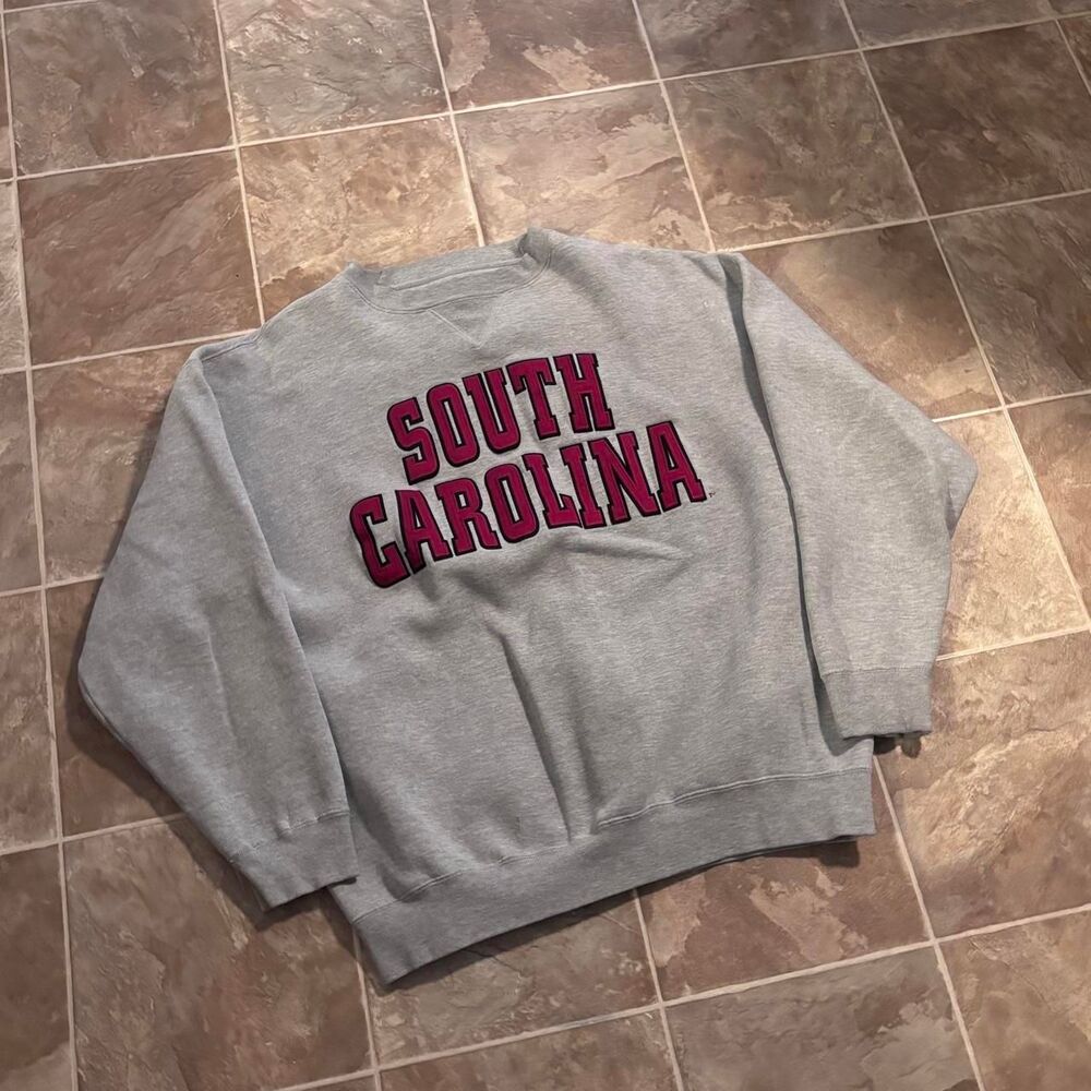Vintage 90s Champs South Carolina Gamecocks gray crewneck, size XL, great shape!